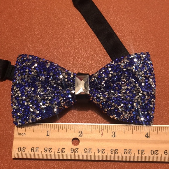 COPY - Sparkling Royal Blue Bow Tie - Picture 6 of 11